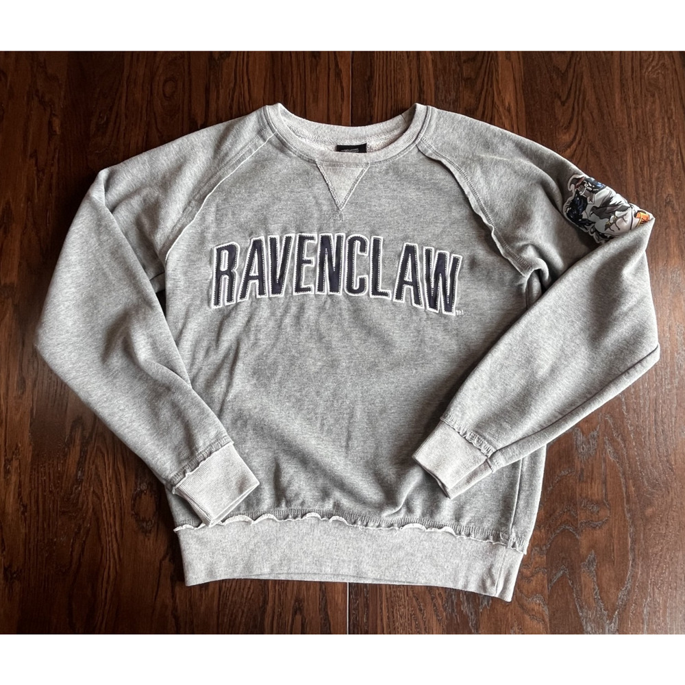 Universal Studios Harry Potter RavenClaw Crewneck Gray Sweatshirt Small S